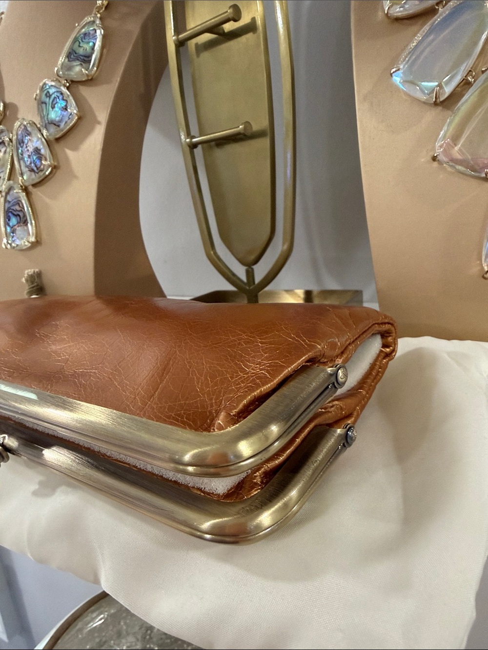 Hobo Lauren Clutch Wallet - New - Metallic Penny - Picture 6 of 17